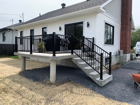 Simple main Moderne noir